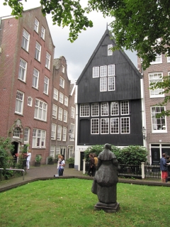 begijnhof 34 oldest house in Amsterdam